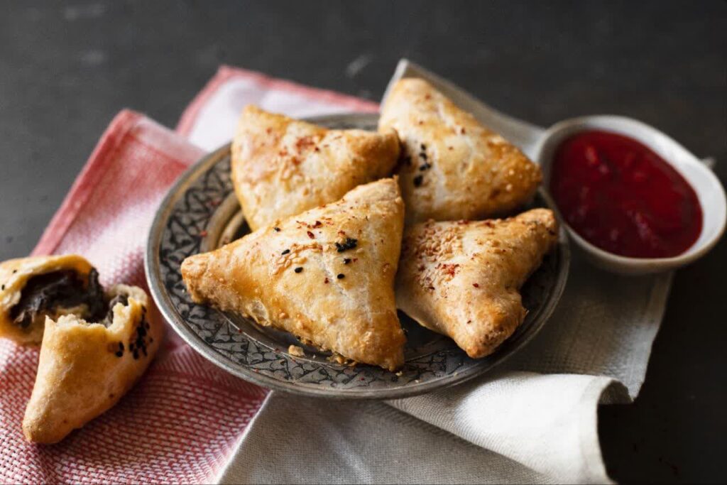 Samosa Chaat with Chutney