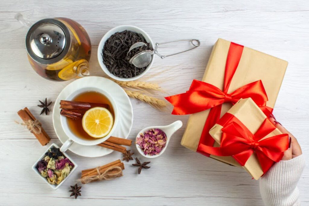 Tea or Coffee Connoisseur's Delight - Holiday Gift Set